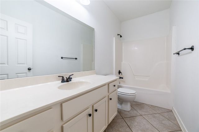 3103 SW Camden Drive, Bentonville, AR 72712