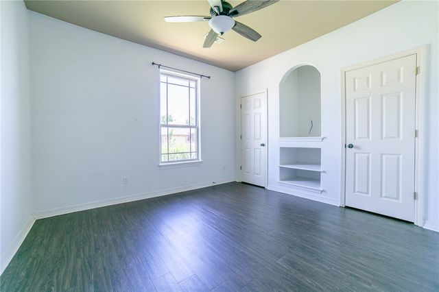 3103 SW Camden Drive, Bentonville, AR 72712
