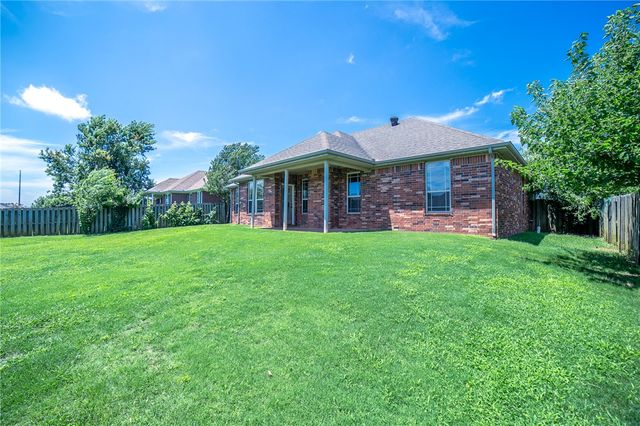 3103 SW Camden Drive, Bentonville, AR 72712