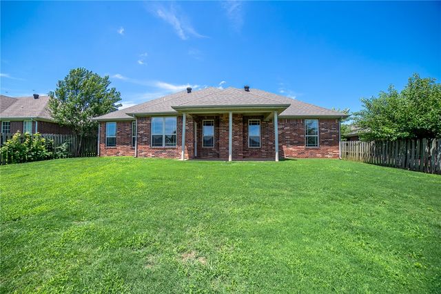 3103 SW Camden Drive, Bentonville, AR 72712