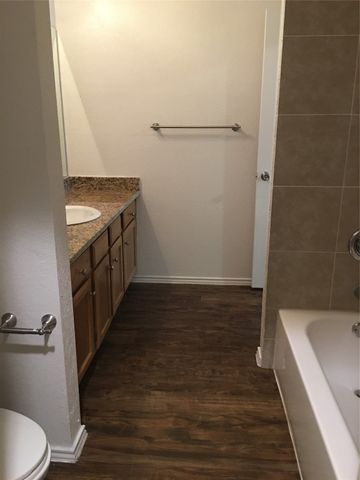 10328 Woodleaf Drive, Dallas, TX 75227