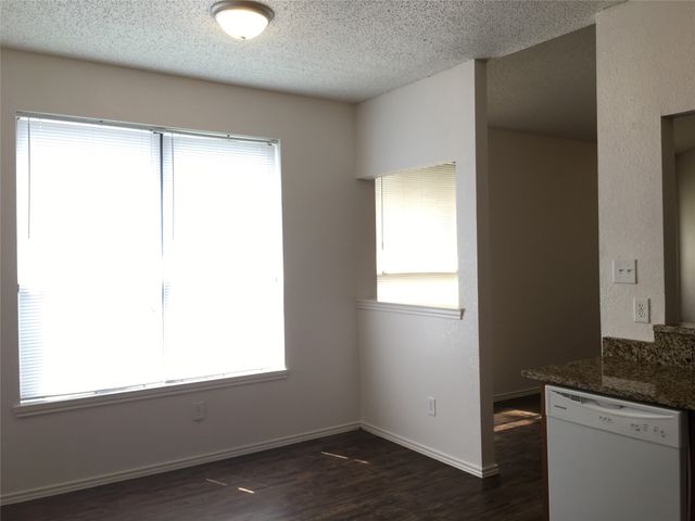 10328 Woodleaf Drive, Dallas, TX 75227