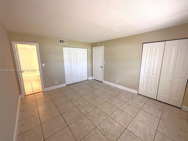 7830 NW 33rd St 502, Davie, FL 33024