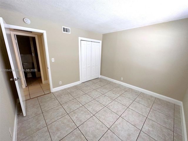 7830 NW 33rd St 502, Davie, FL 33024