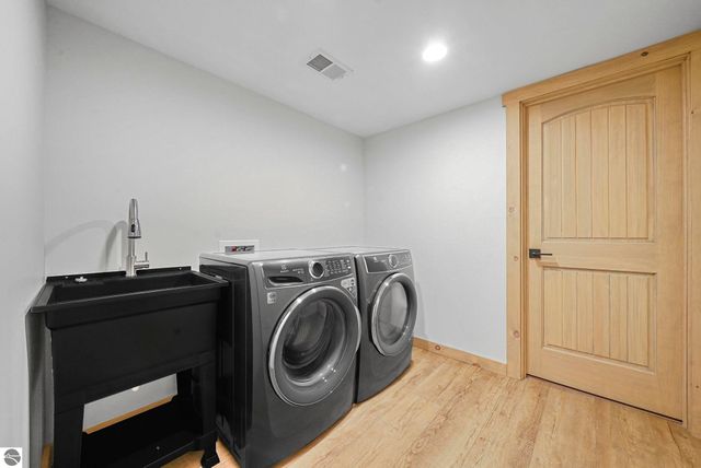 2609 Big Sky Road, Kingsley, MI 49649