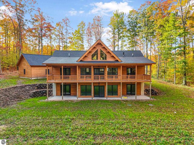 2609 Big Sky Road, Kingsley, MI 49649