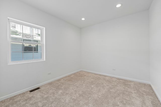 635 S 18th Avenue, Maywood, IL 60153