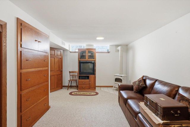 N9376 East Shore ROAD, Mukwonago, WI 53149