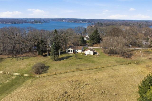 N9376 East Shore ROAD, Mukwonago, WI 53149