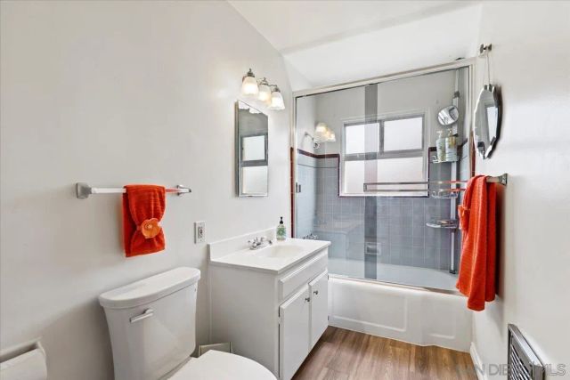 1658 Greenfield Dr, El Cajon, CA 92021