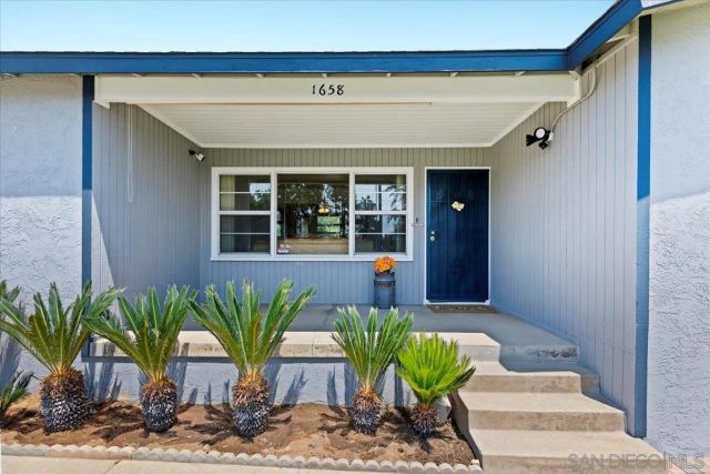 1658 Greenfield Dr, El Cajon, CA 92021