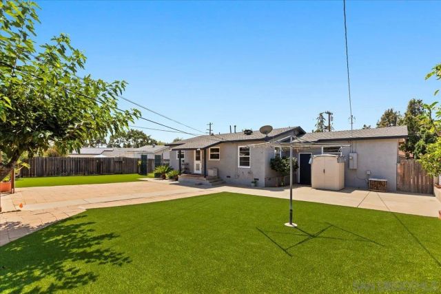 1658 Greenfield Dr, El Cajon, CA 92021