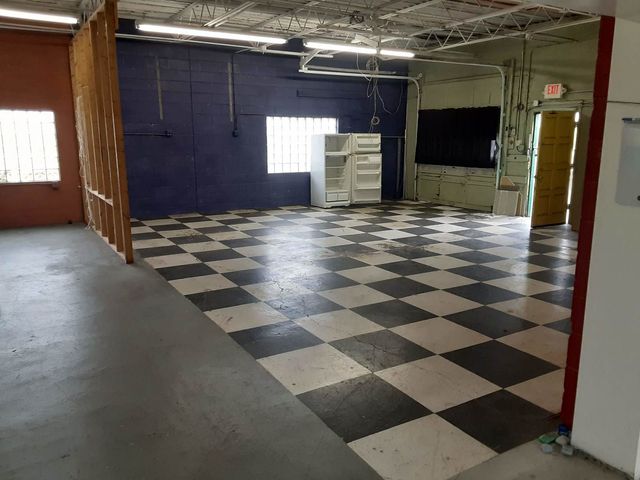 43W461 Route 20 Highway, Pingree Grove, IL 60140