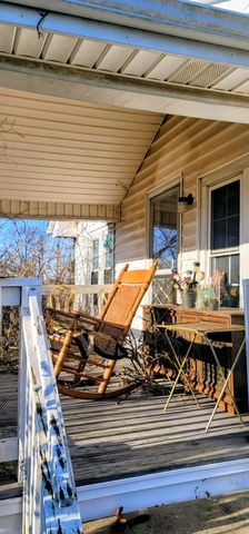 19 Turkey Scratch Rd, Spencer, TN 38585