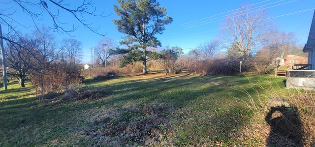 19 Turkey Scratch Rd, Spencer, TN 38585