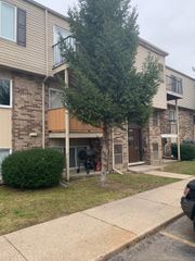 38290 fairway #148a Court, Clinton Twp, MI 48038