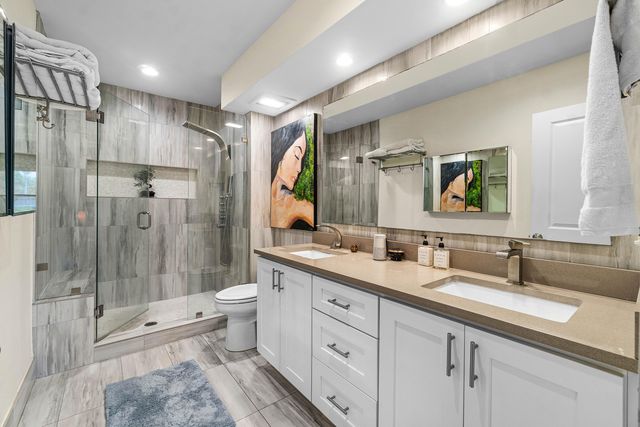 830 Greensward Court 206-h, Delray Beach, FL 33445