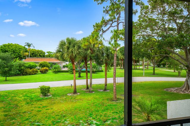 830 Greensward Court 206-h, Delray Beach, FL 33445