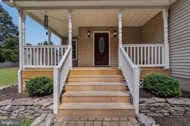 8115 OAK WOOD DR, King George, VA 22485