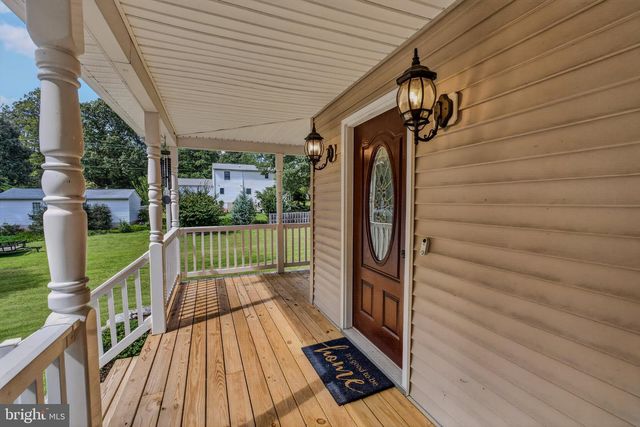 8115 OAK WOOD DR, King George, VA 22485