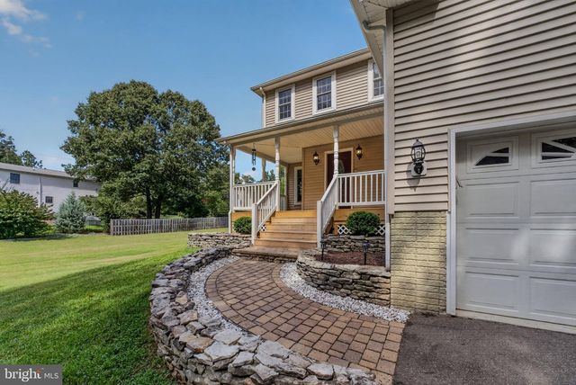 8115 OAK WOOD DR, King George, VA 22485