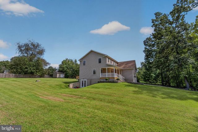 8115 OAK WOOD DR, King George, VA 22485