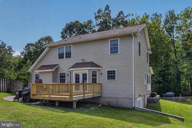 8115 OAK WOOD DR, King George, VA 22485