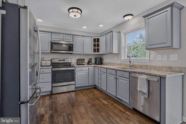8115 OAK WOOD DR, King George, VA 22485
