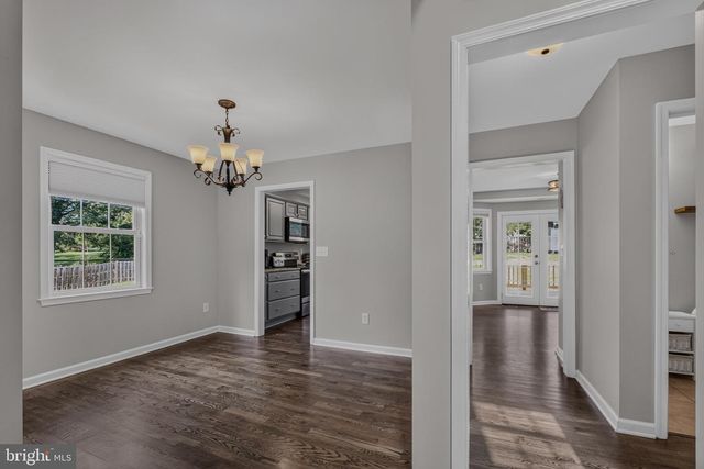 8115 OAK WOOD DR, King George, VA 22485