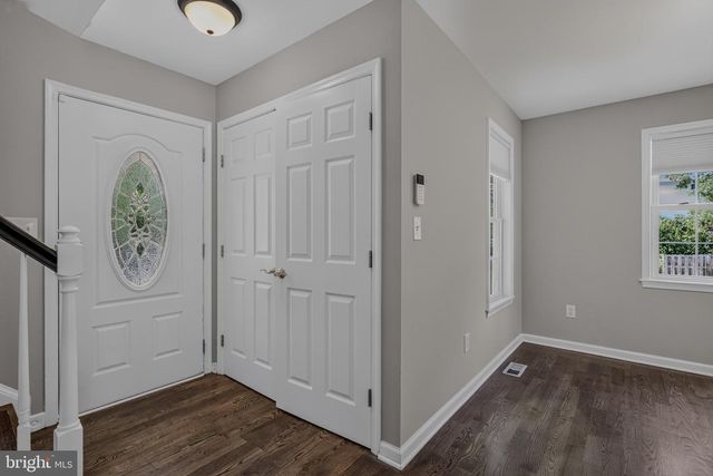 8115 OAK WOOD DR, King George, VA 22485