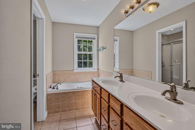 8115 OAK WOOD DR, King George, VA 22485