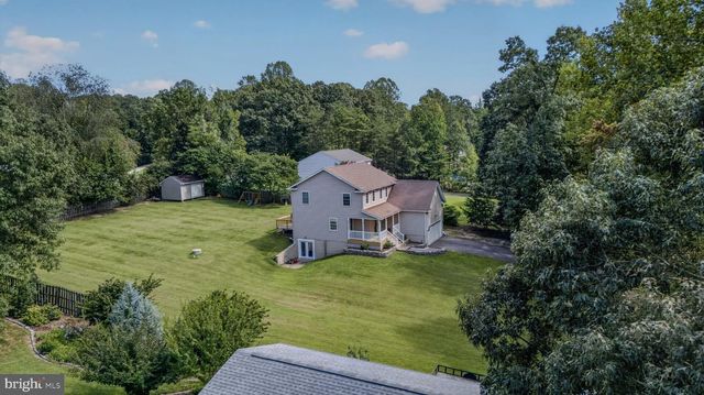 8115 OAK WOOD DR, King George, VA 22485