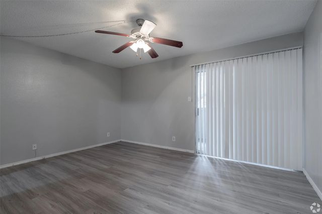 7610 Cameron Rd 2103, Austin, TX 78752
