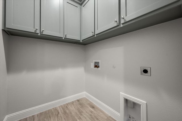 2343 Spring Park Boulevard, Arlington, TX 76016