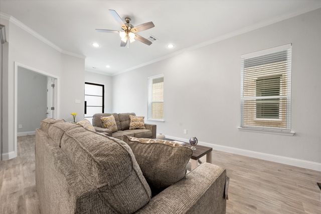 2343 Spring Park Boulevard, Arlington, TX 76016