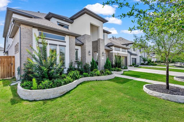 13810 Friarstone Pointe Drive, Cypress, TX 77433
