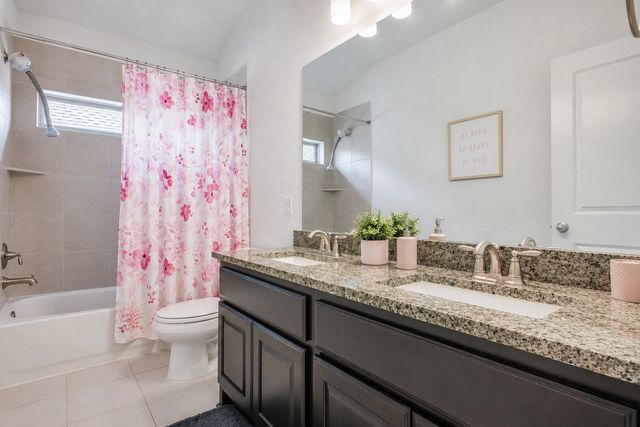 13810 Friarstone Pointe Drive, Cypress, TX 77433