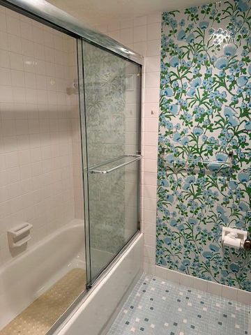 417 Arabian Road, Palm Springs, FL 33461