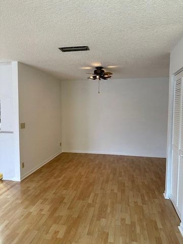 417 Arabian Road, Palm Springs, FL 33461