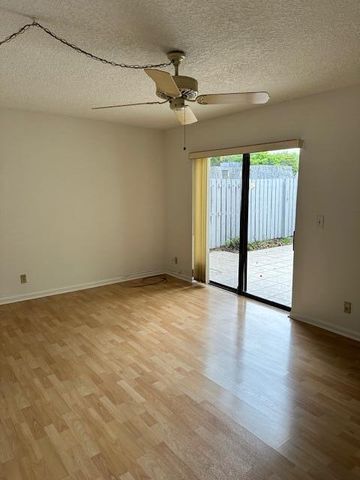 417 Arabian Road, Palm Springs, FL 33461