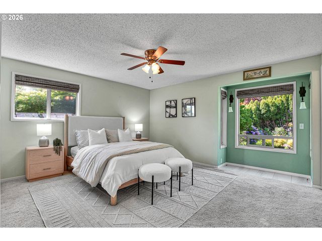 4729 Se CONCORD Rd, Milwaukie, OR 97267