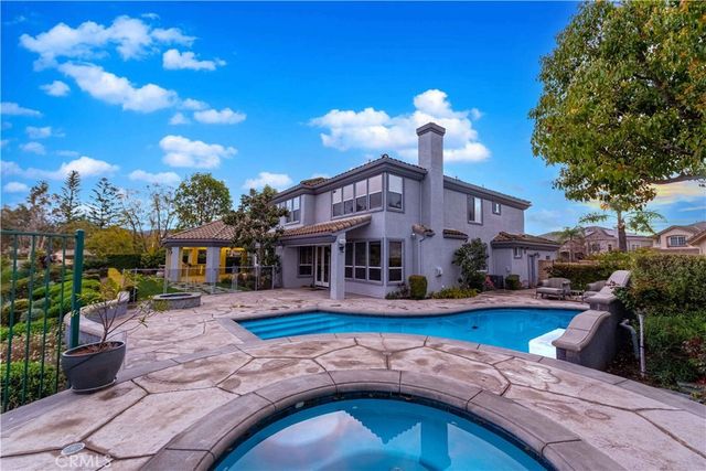 260 Heath Meadow Court, Simi Valley, CA 93065