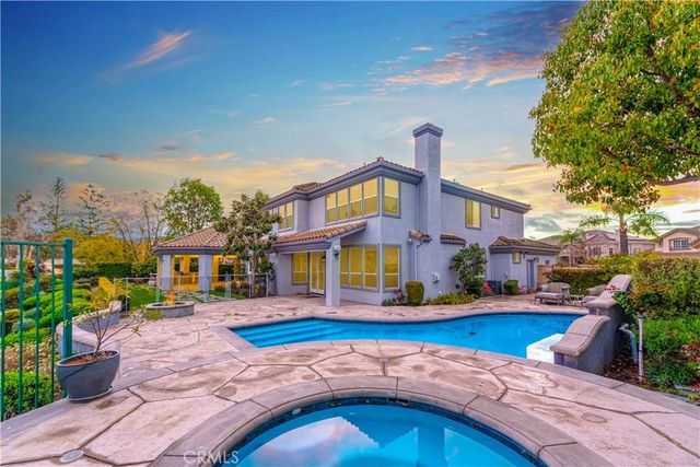 260 Heath Meadow Court, Simi Valley, CA 93065