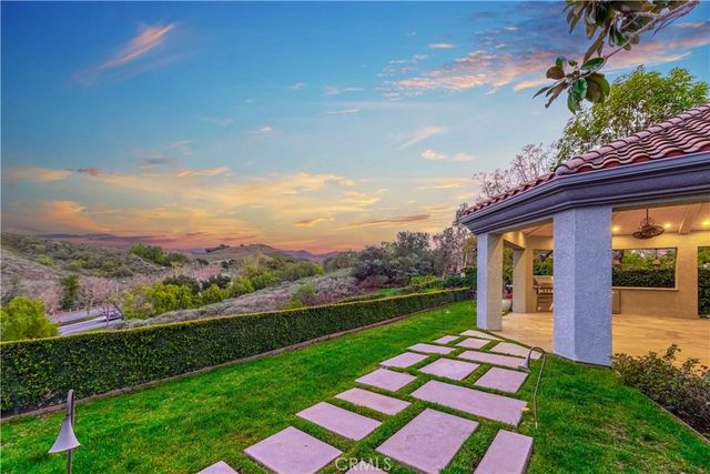 260 Heath Meadow Court, Simi Valley, CA 93065
