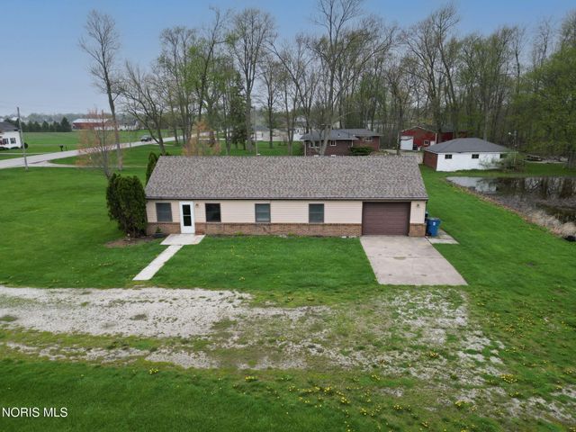 6237 Seaman Road, Oregon, OH 43616