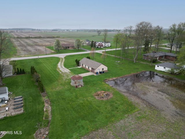 6237 Seaman Road, Oregon, OH 43616