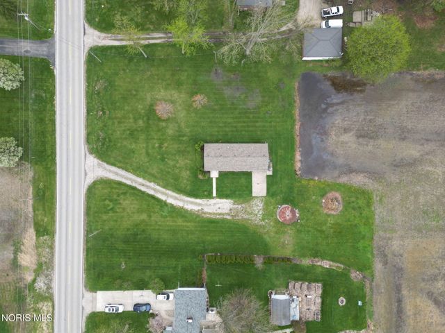 6237 Seaman Road, Oregon, OH 43616