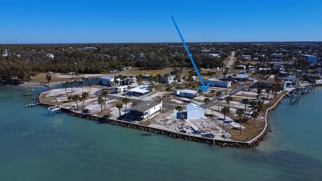 7500 PARK POINTE DRIVE 52, Englewood, FL 34224