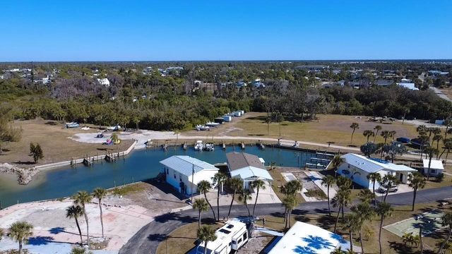 7500 PARK POINTE DRIVE 52, Englewood, FL 34224