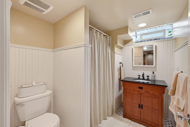 1068 Summit Avenue, South Saint Paul, MN 55075
